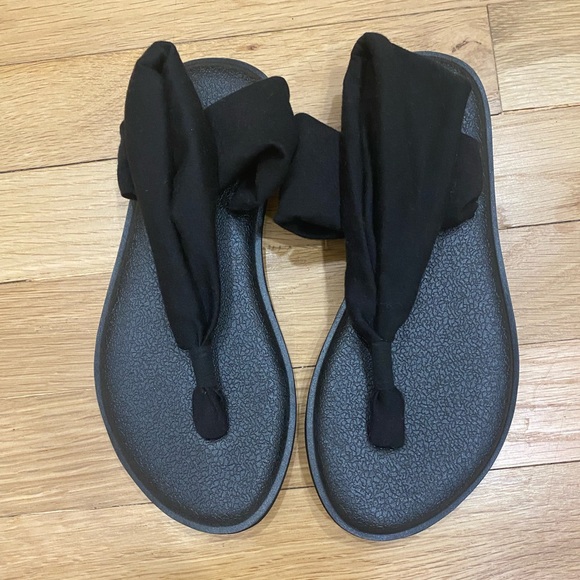 Sanuk Other - Sanuk kids Yoga Sling Sandles Sz 2/3
